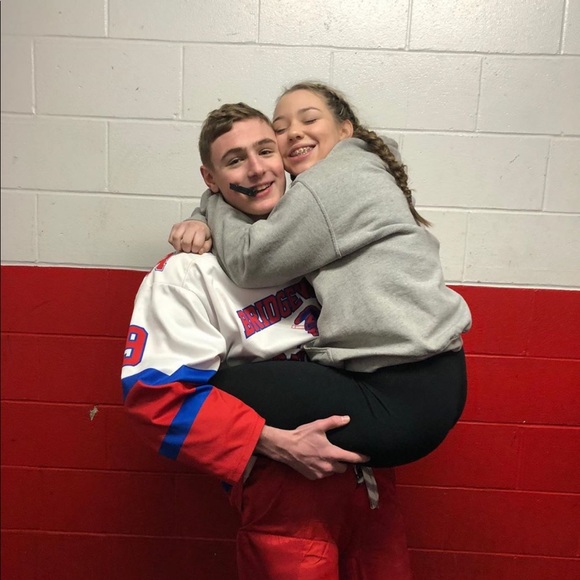 Meet your Posher, Olivia - Picture 1 of 1